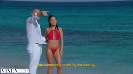 Кадр 3 с порно видео Красивая порнуха на берегу моря с молодой подругой