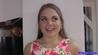 Молодая студентка пришла на свой первый порно кастинг